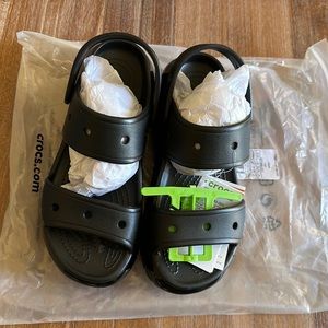 Brand new Crocs Mega Crush Sandals size 7 women’s.